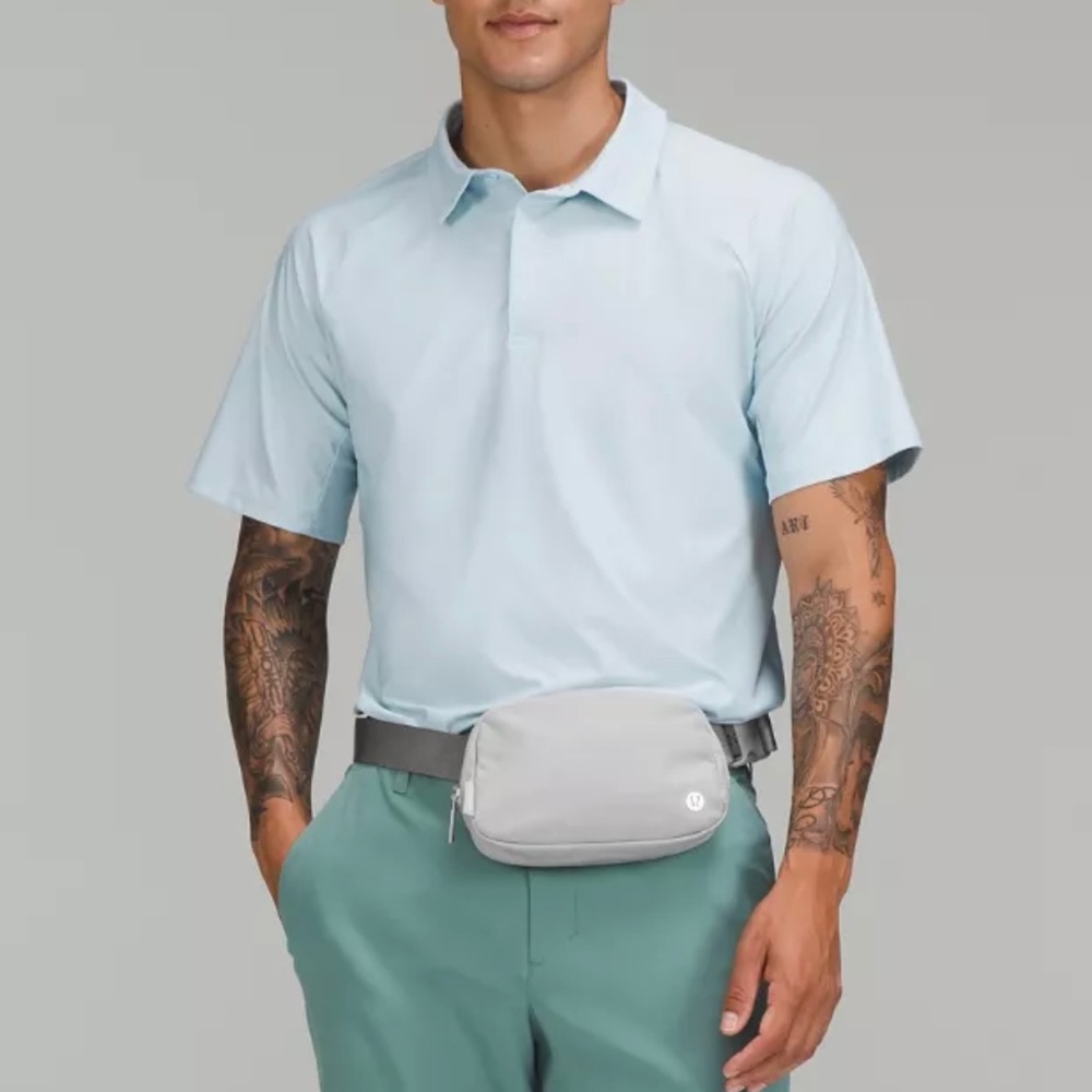 Lululemon Everywhere Belt Bag Silver Drop EBB Fanny Pack NWT - Picture 6 of 8